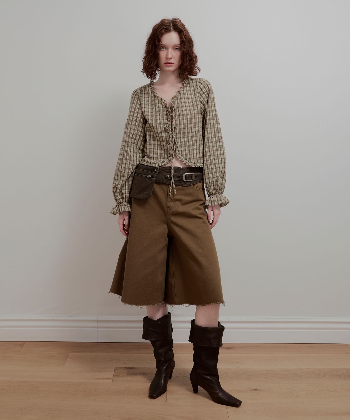 아옵트(AOPT) RUFFLE RIBBON BLOUSE - CHECK