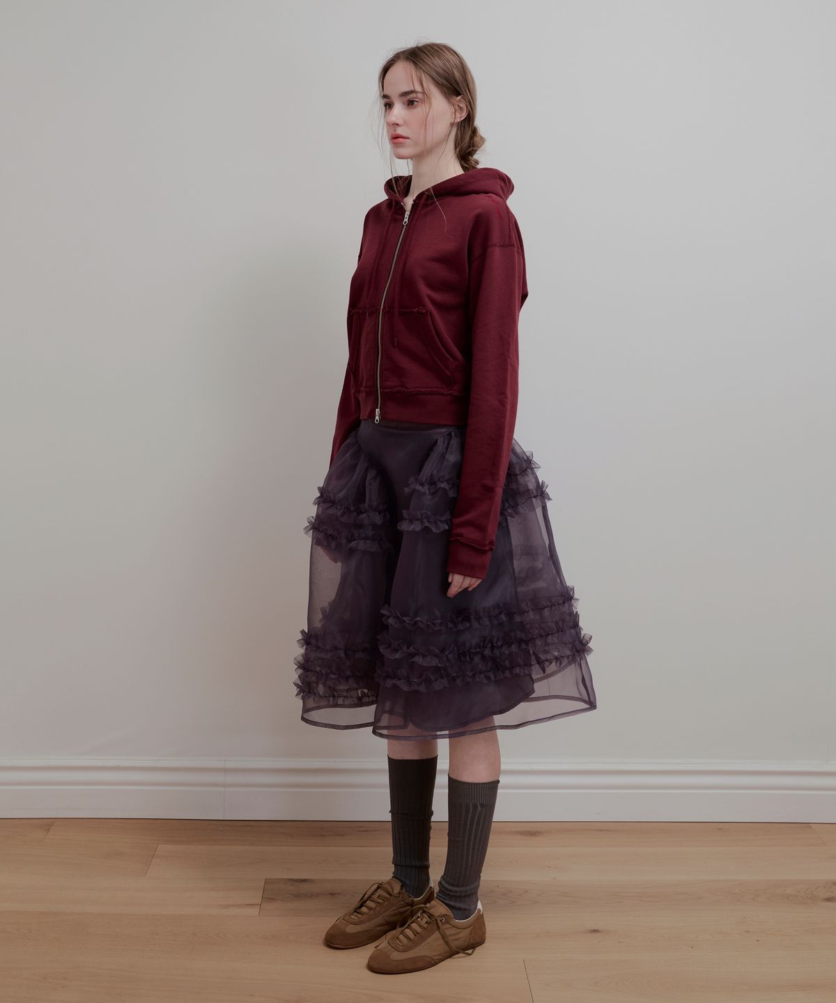 아옵트(AOPT) ORGANZA FRILL LAYERED SKIRT - CHARCOAL