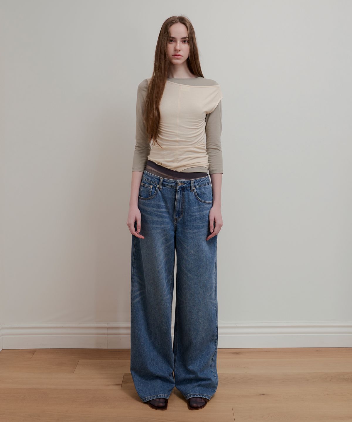 아옵트(AOPT) WHISKERS FADED DENIM PANTS - BLUE