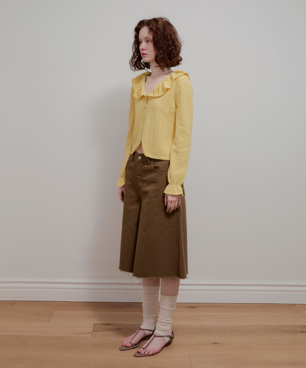 아옵트(AOPT) COTTON WIDE BERMUDA PANTS - CAMEL BROWN