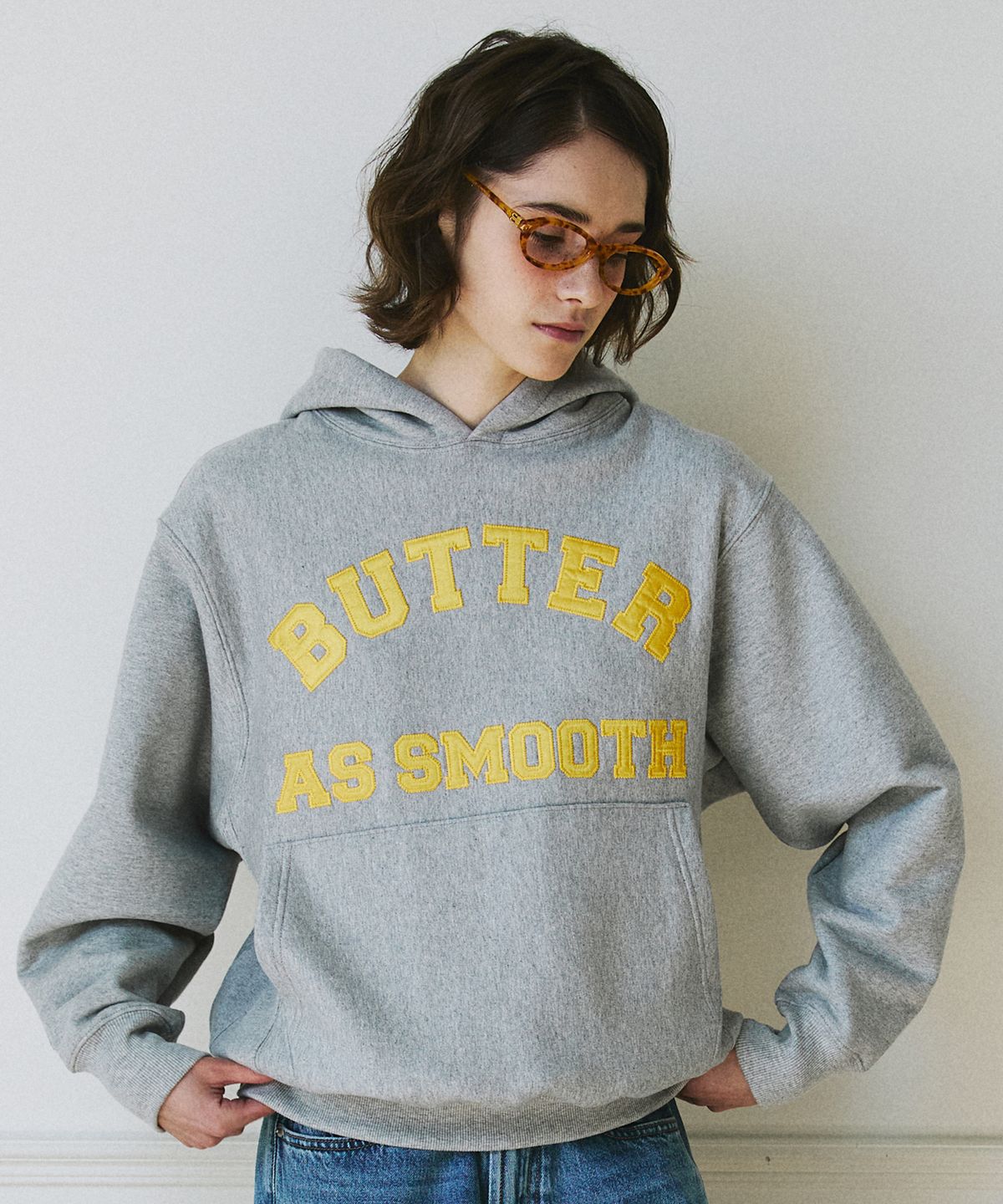 그린버터(GREENBUTTER) Patch Embroidery Hoodie (D/Melange)