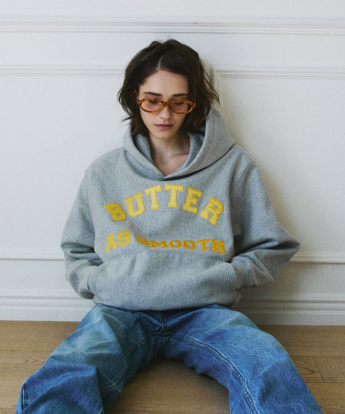 그린버터(GREENBUTTER) Patch Embroidery Hoodie (D/Melange)