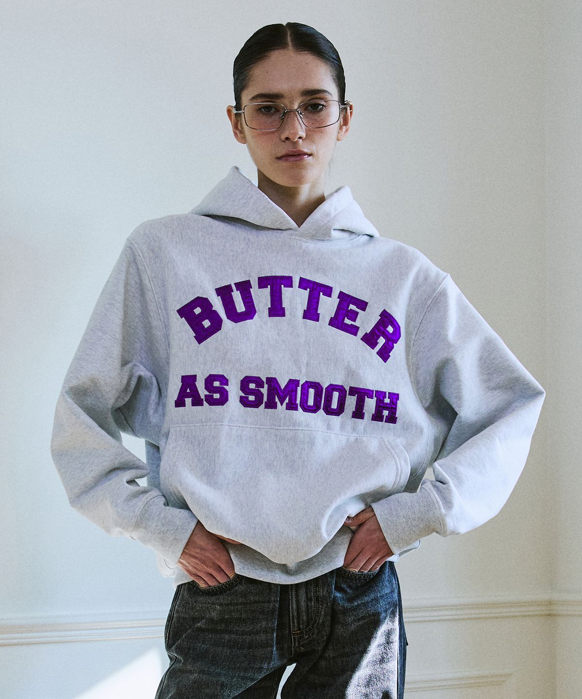 그린버터(GREENBUTTER) Patch Embroidery Hoodie (L/Melange)