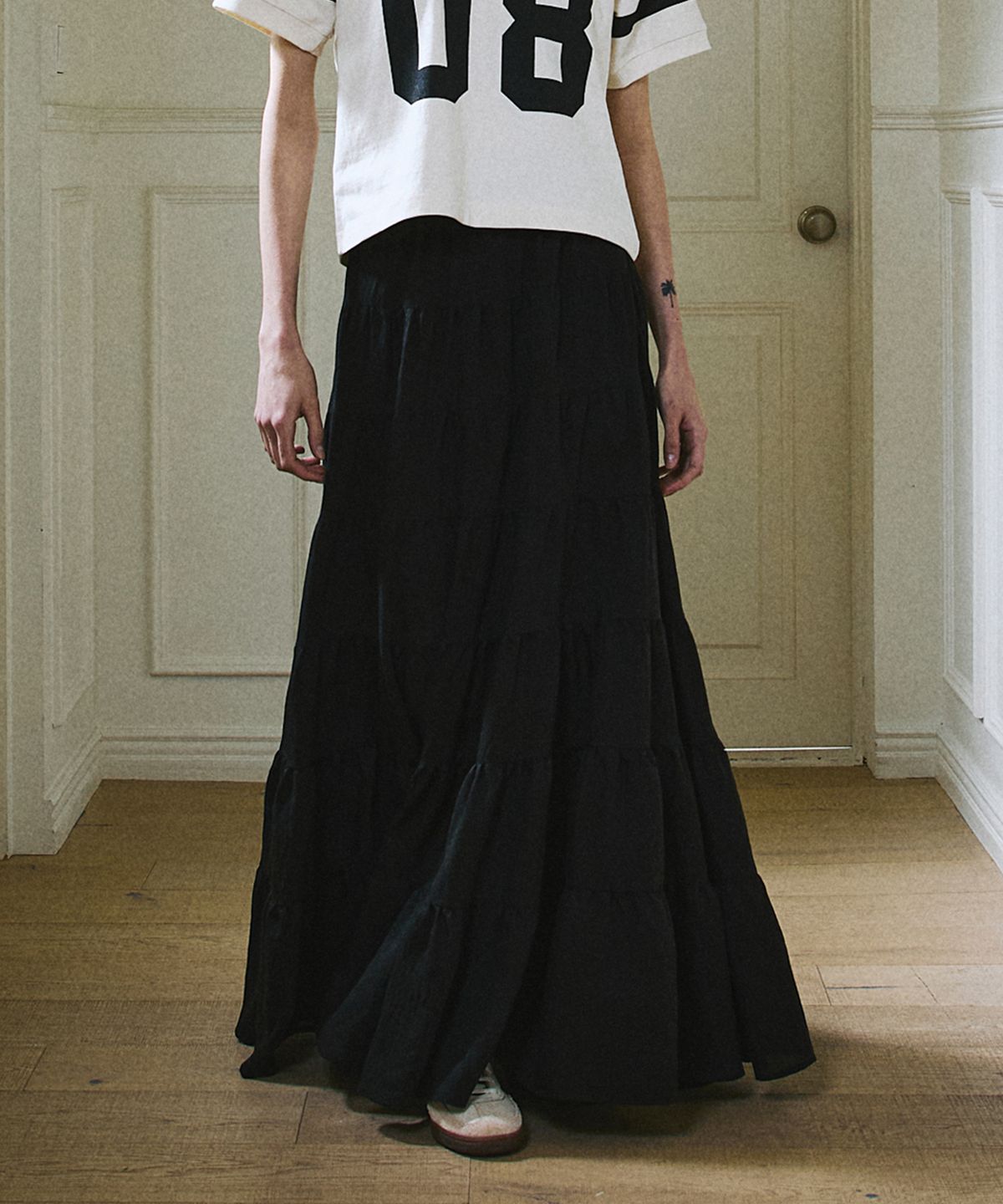 그린버터(GREENBUTTER) Cancan Ruffle Long Skirt (Black)