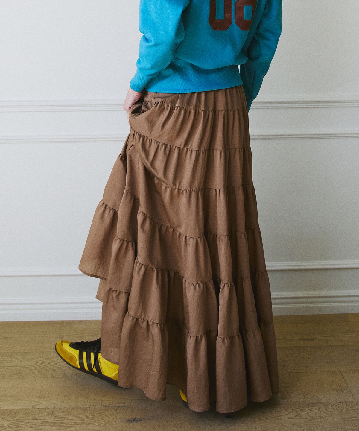 그린버터(GREENBUTTER) Cancan Ruffle Long Skirt (Brown)