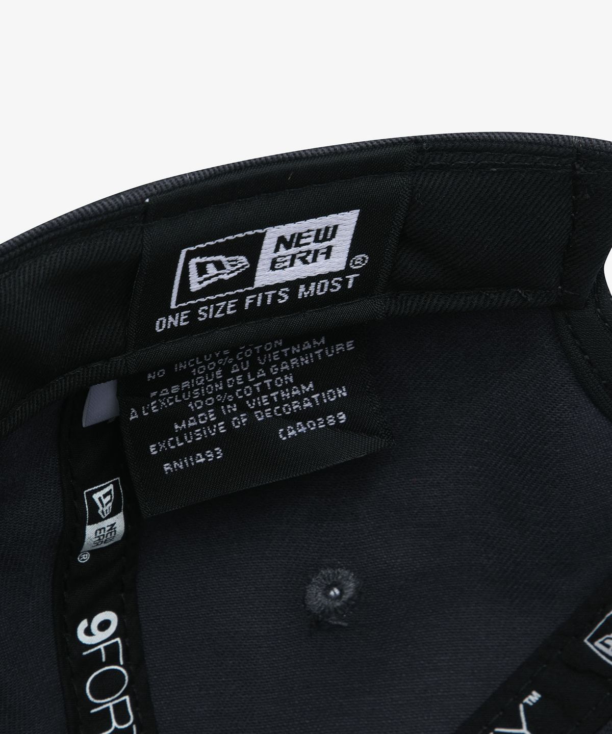 뉴에라(NEW ERA) MLB 뉴욕 양키스 베이직 아웃라인 언스트럭쳐 볼캡 다크 그라파이트