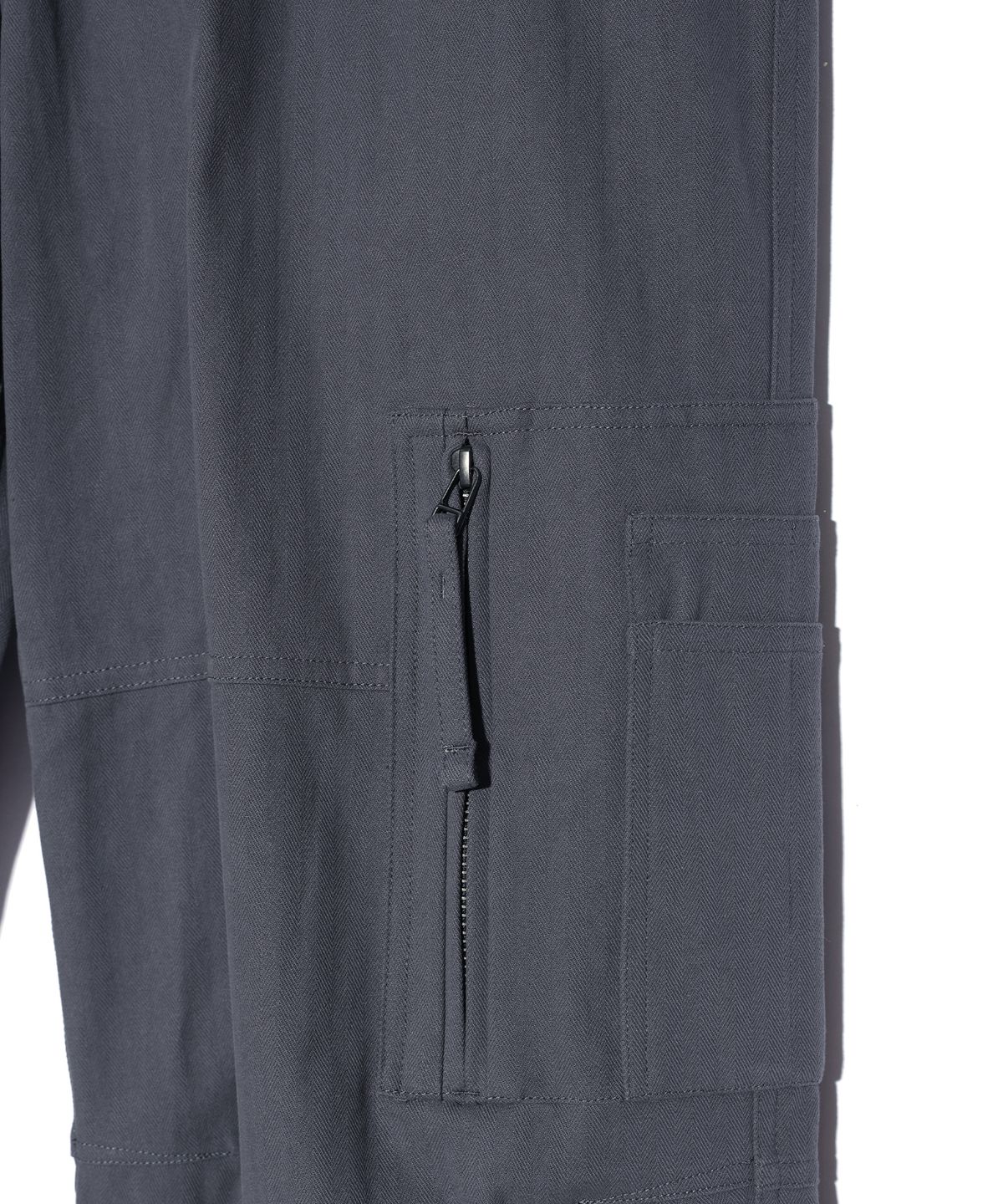 이에이(IEY) DOMINIC CARGO PANTS Grey Blue