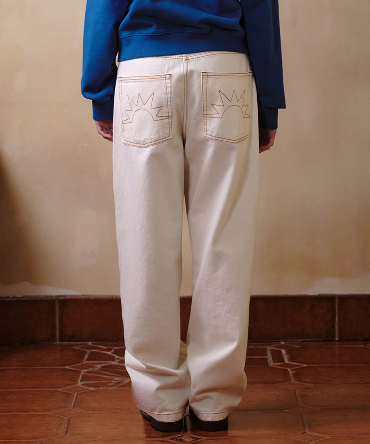 헬로 선라이즈(HELLO SUNRISE) Washed Two Button Denim Pants_Ivory