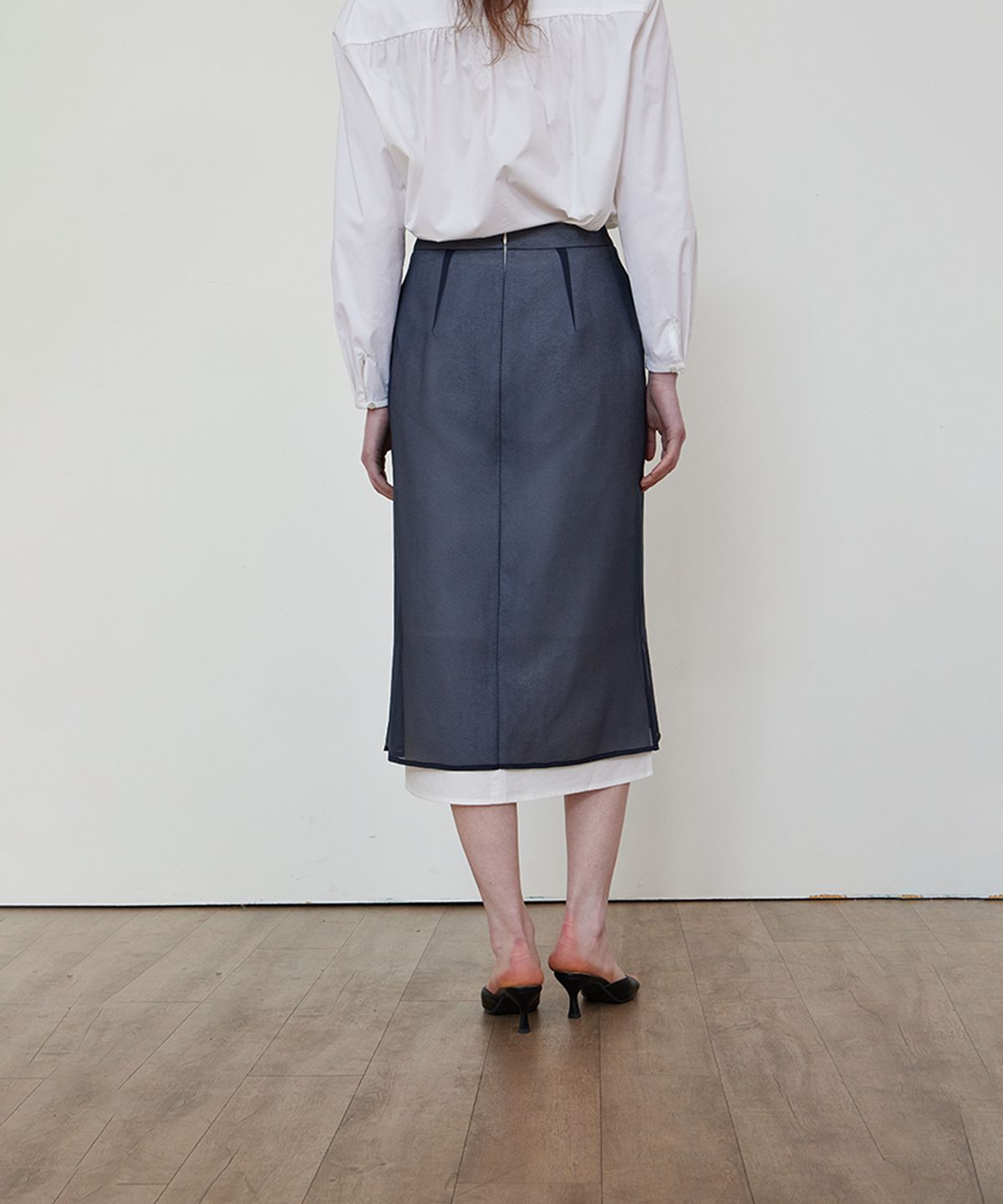 스텝어라운드(STEP AROUND) See-through H-line layered skirt_NAVY