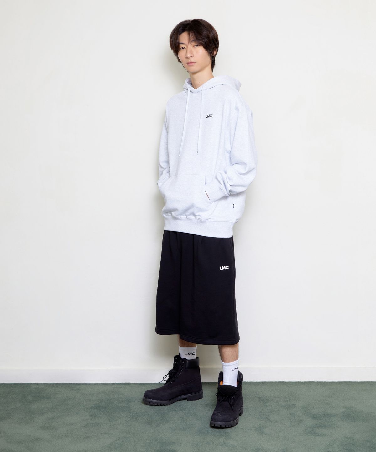 엘엠씨(LMC) OG BERMUDA SWEAT SHORTS black