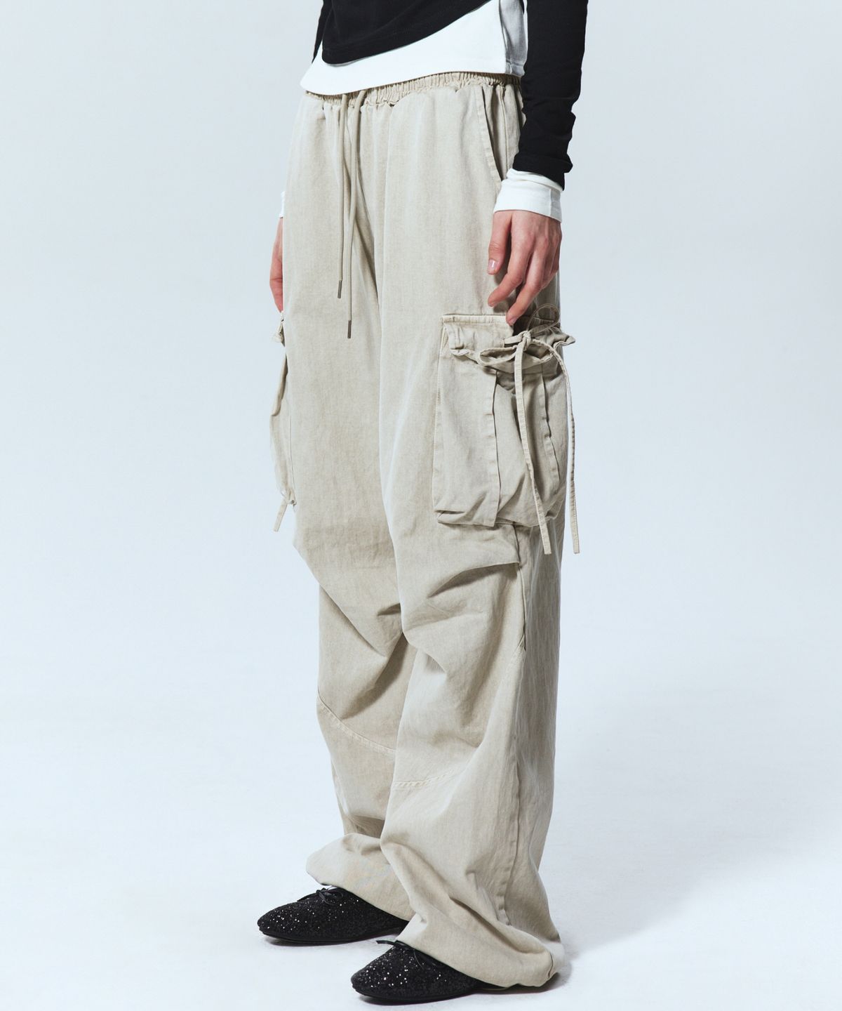 닉앤니콜(NICK&NICOLE) VINTAGE CARGO STRING WIDE PANTS_BEIGE