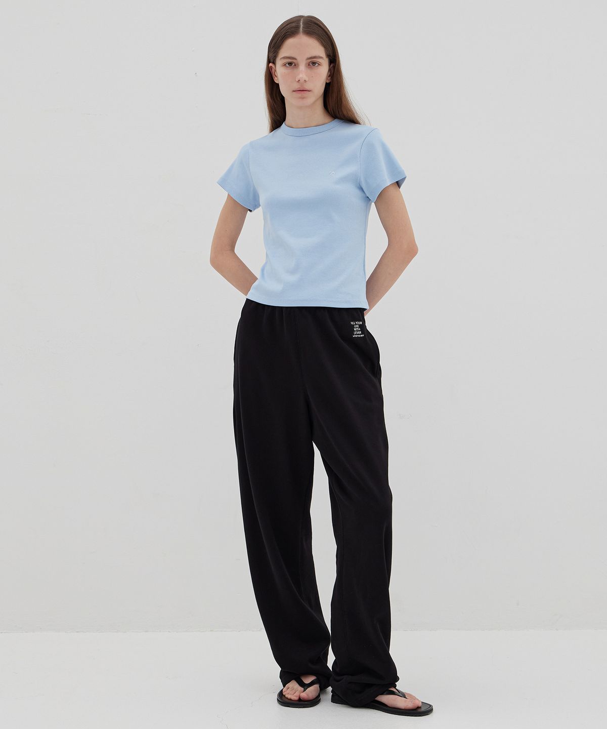르바(LEVAR) Everyday Soft Sweatpants - Black