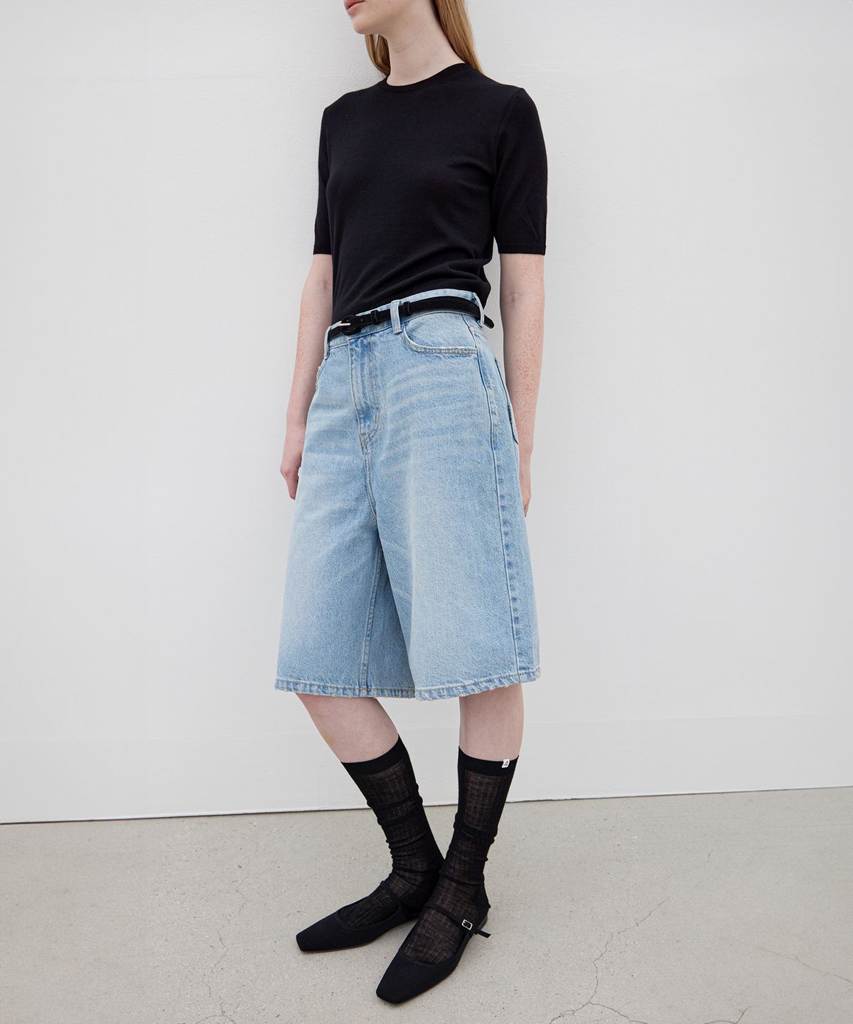 르바(LEVAR) Relaxed Wide Bermuda Denim - Light Blue