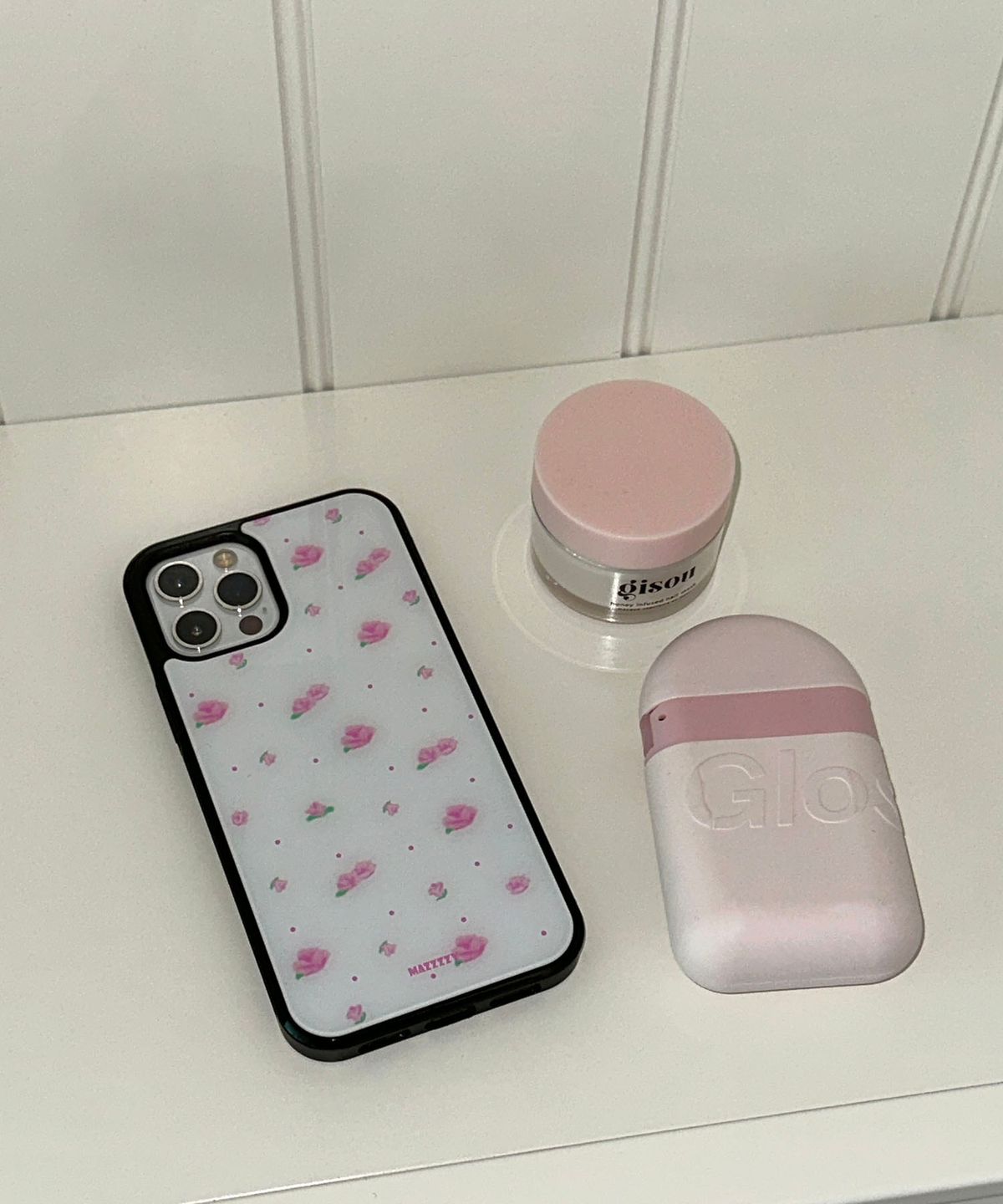 마찌(MAZZZZY) [Magsafe]Vintage Rose glass case