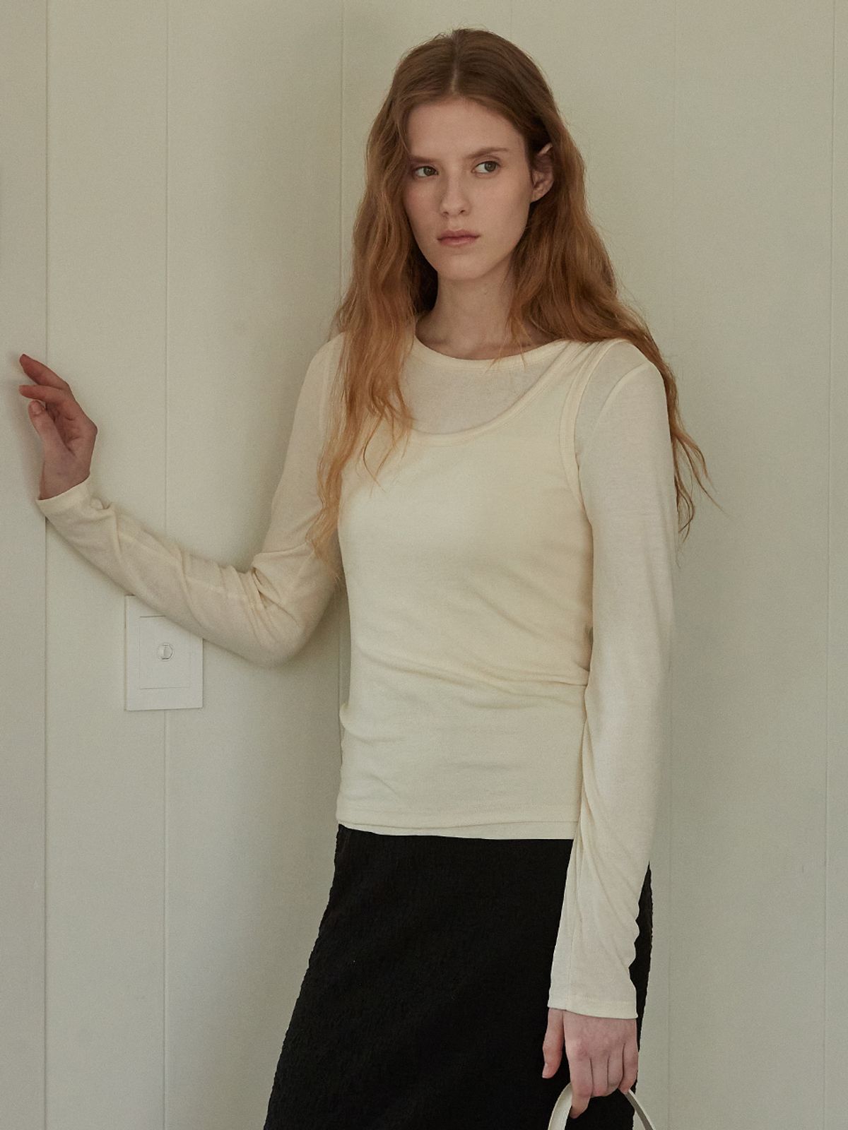 비뮤즈맨션(BEMUSE MANSION) U-neck ribbed layered t shirt set - Ivory