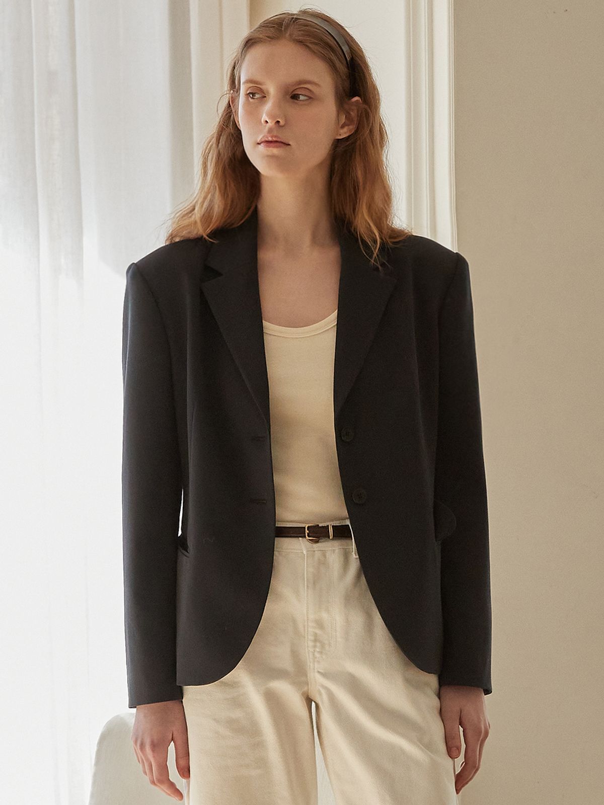 비뮤즈맨션(BEMUSE MANSION) Overfit single jacket - Cream