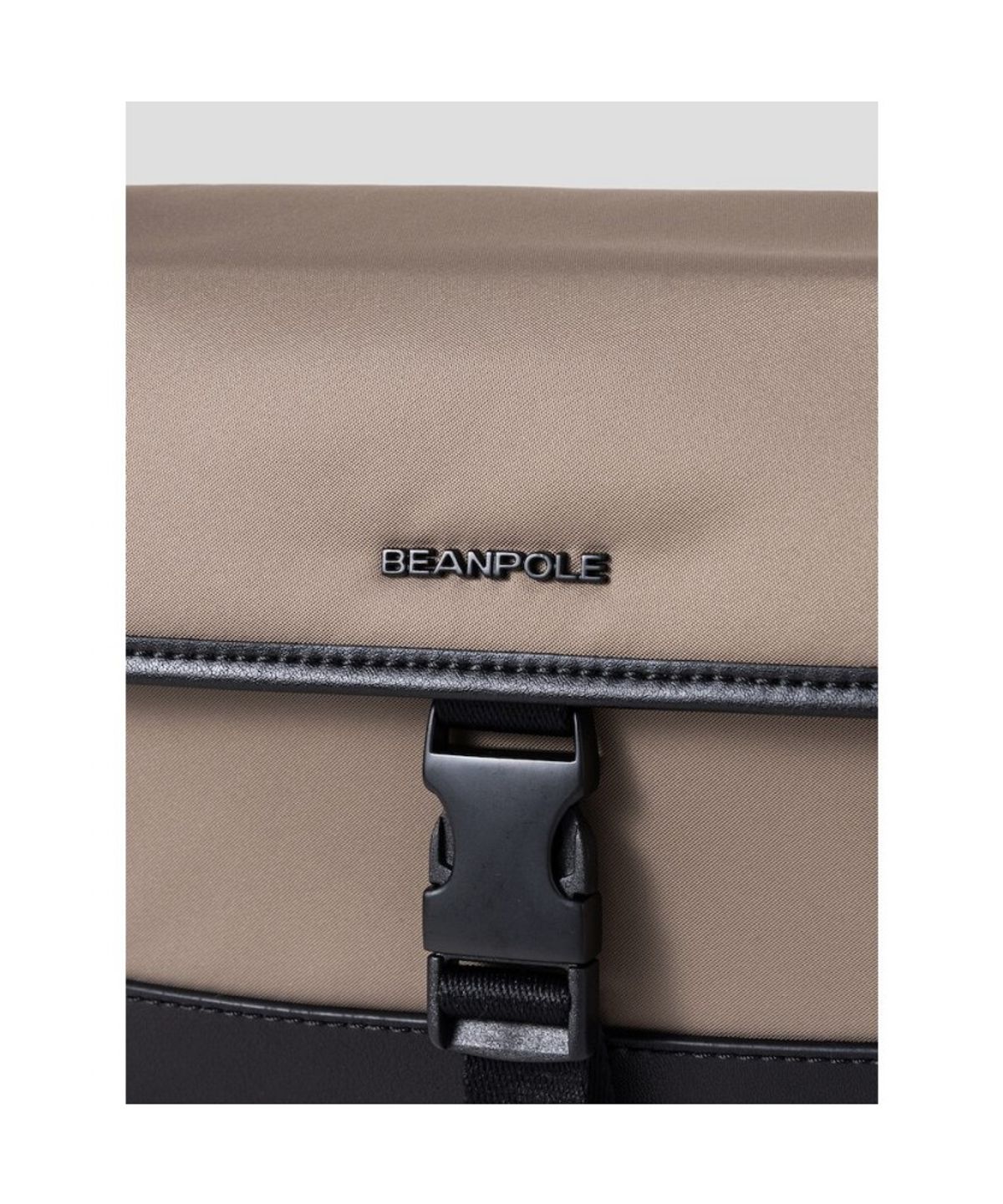 빈폴 액세서리(BEANPOLE ACCESSORY) 제이 가로형 폰 슬링백 - 베이지