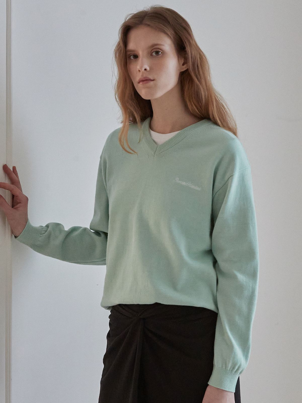 비뮤즈맨션(BEMUSE MANSION) Bemuse V-neck knit - Indi pink