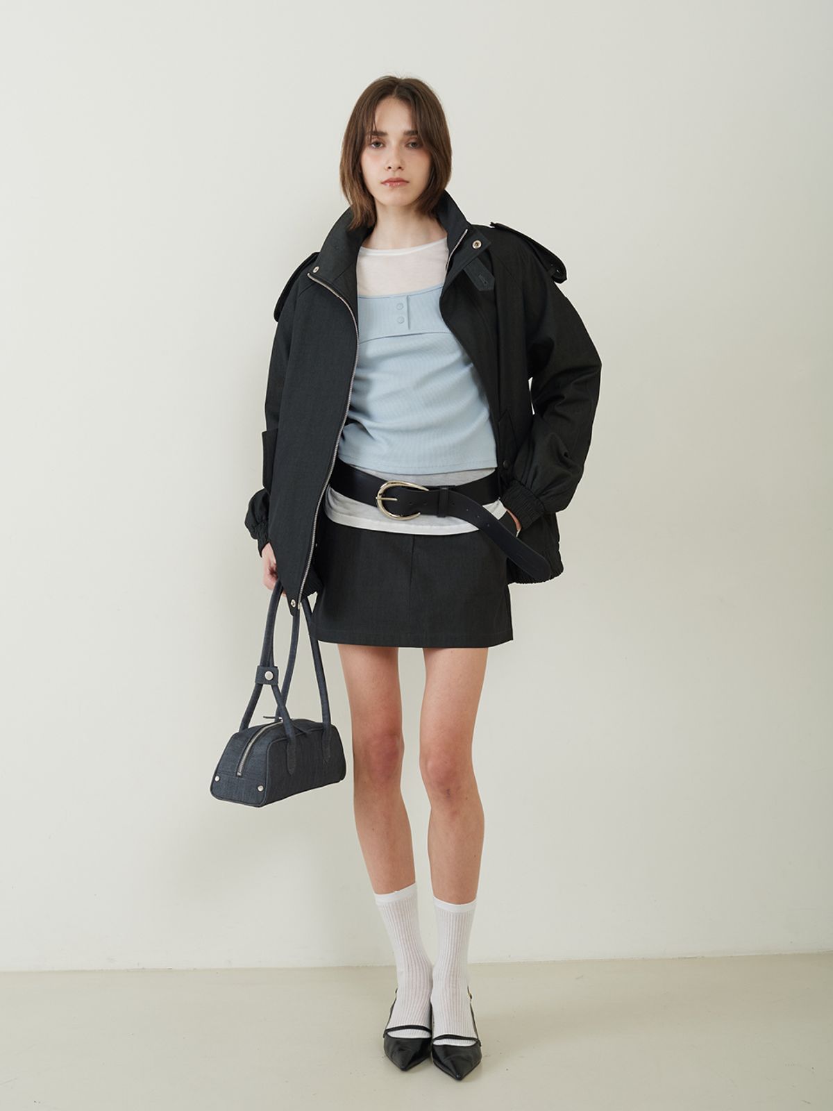 프롬웨얼(FROMWHERE) Point Belt  Mini Skirt Black