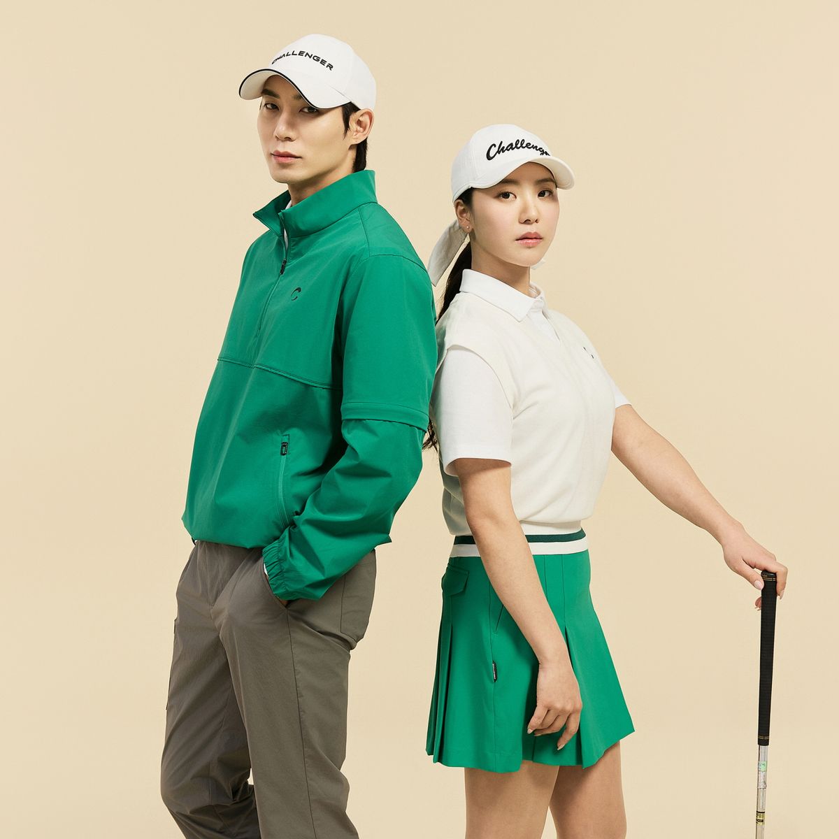 챌린저(CHALLENGER) 여성 오버핏 V넥 니트 베스트 화이트