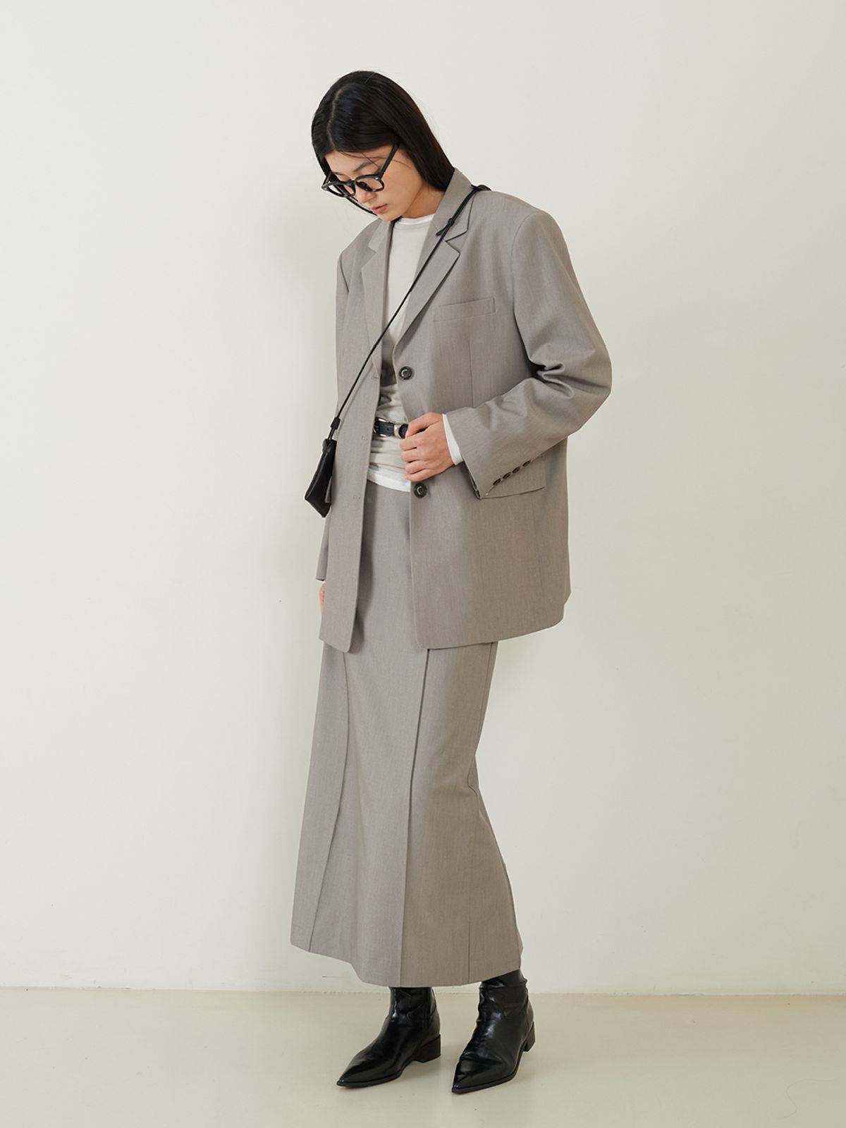 프롬웨얼(FROMWHERE) Tucked Pencil Maxi Skirt Gray