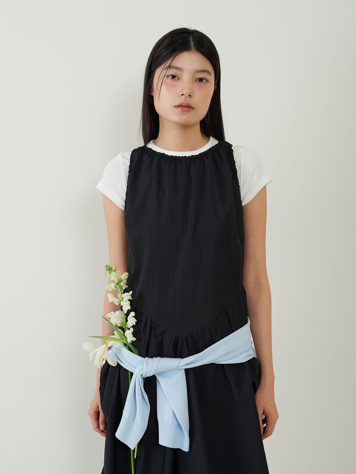 프롬웨얼(FROMWHERE) Balloon Sleeveless Dress Black