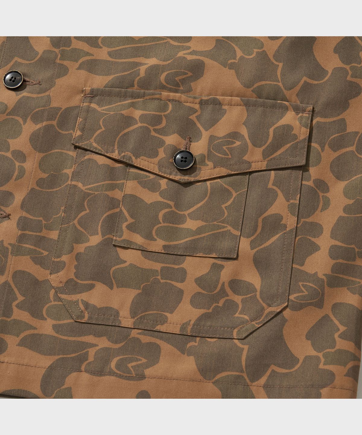 비디알(VDR) CAMOUFLAGE CRUSIER JACKET