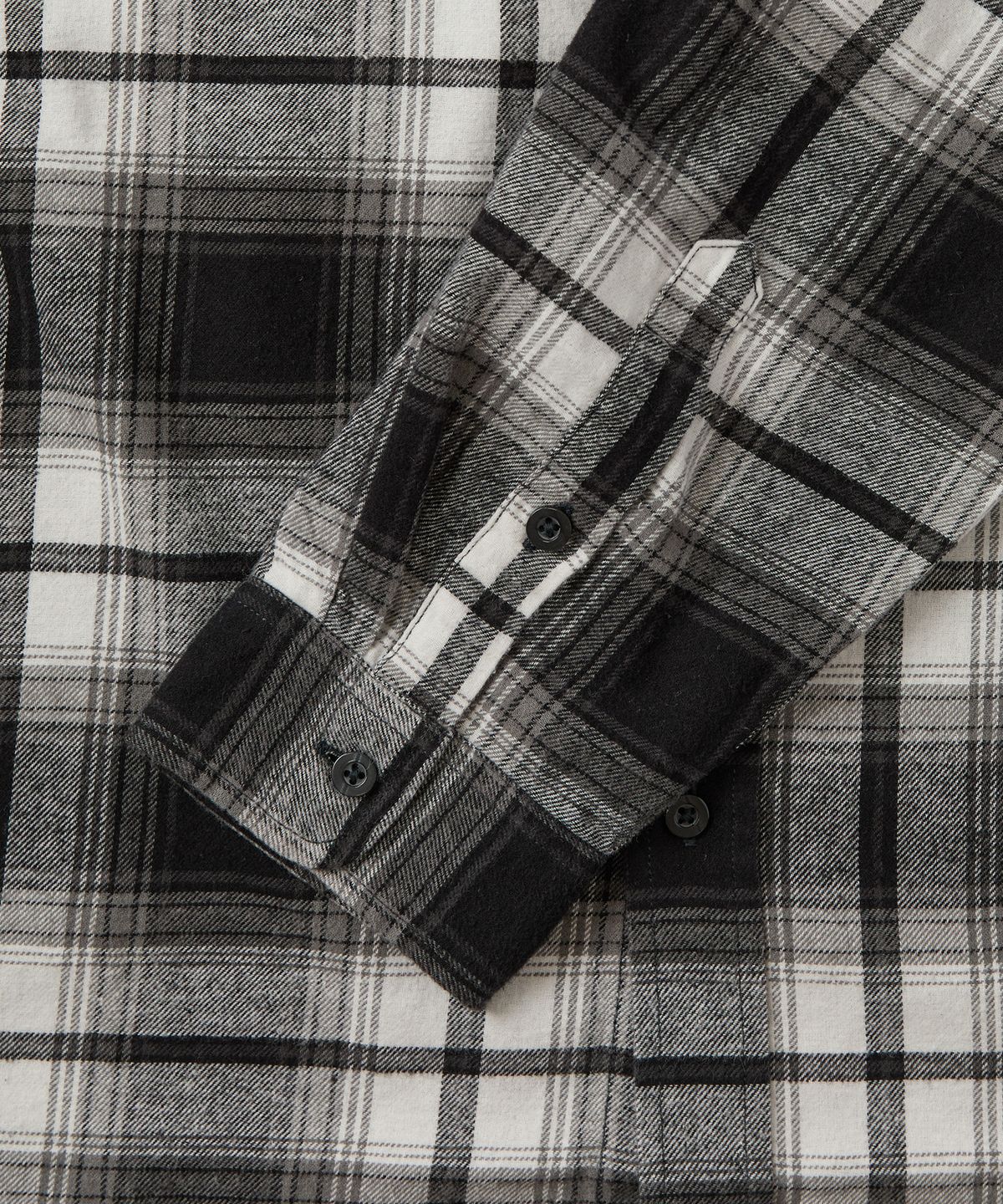 예스아이씨(YESEYESEE) Flannel Check Shirt Black