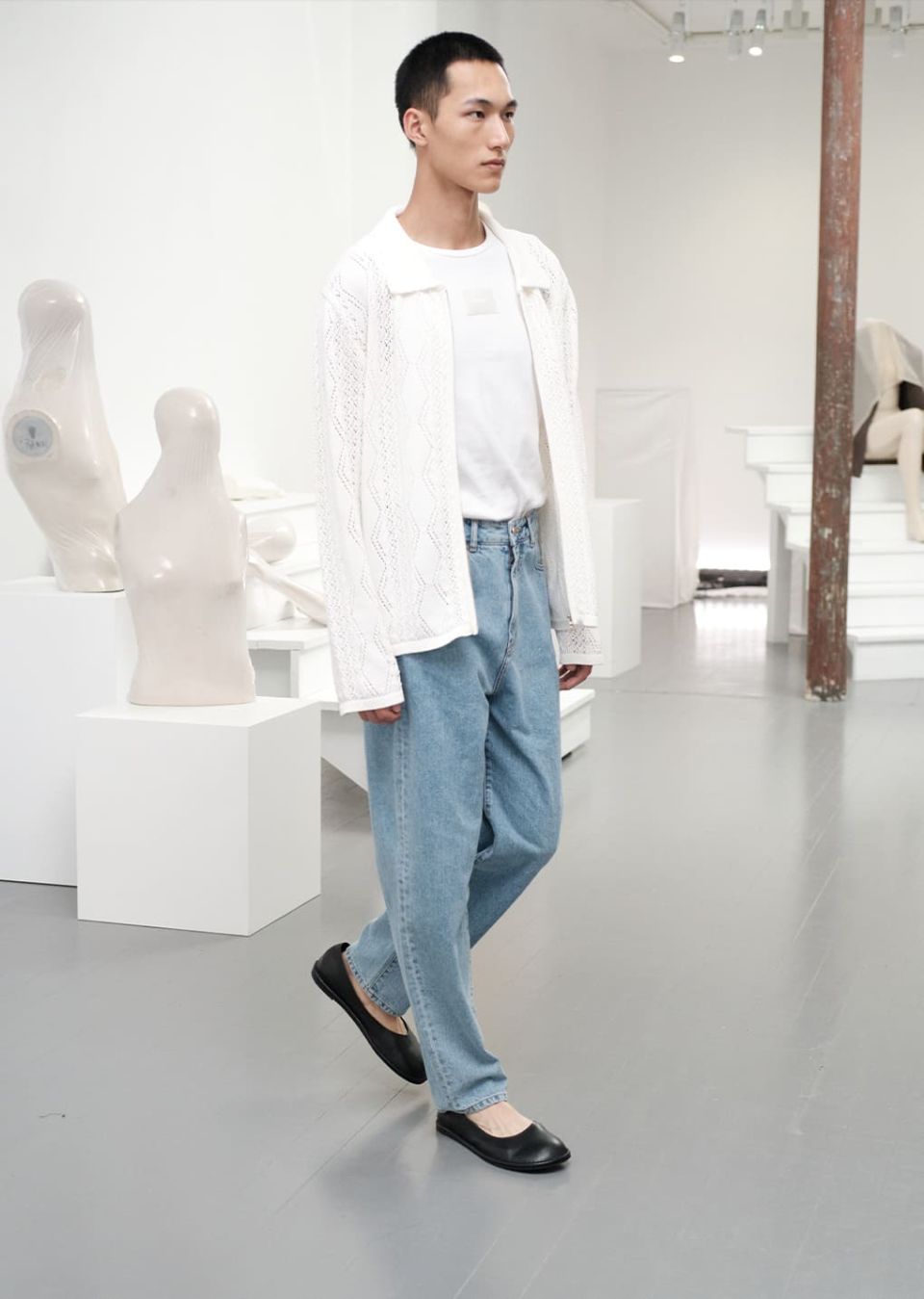 MUSINSA公式 | AMOMENTO CROCHET ZIP-UP CARDIGAN (2COLORS)