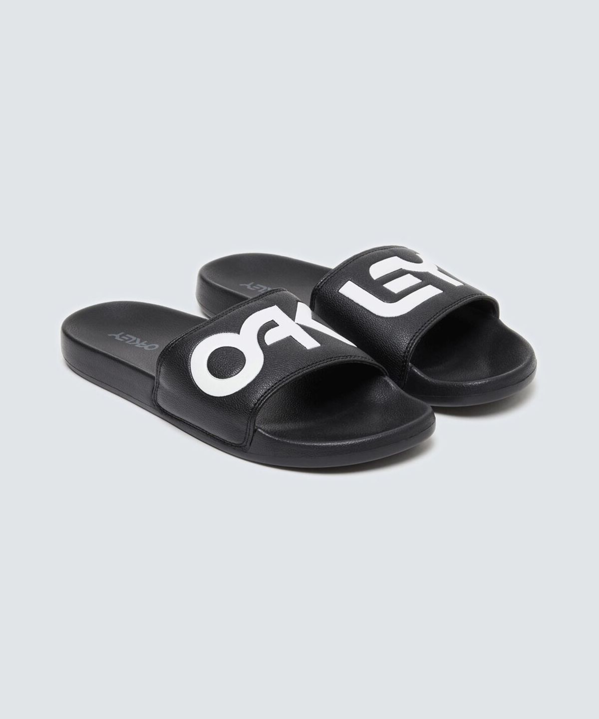 오클리(OAKLEY) (공용) 오클리 B1B 슬라이드 2.0 - 블랙 아웃 / FOF10042402E