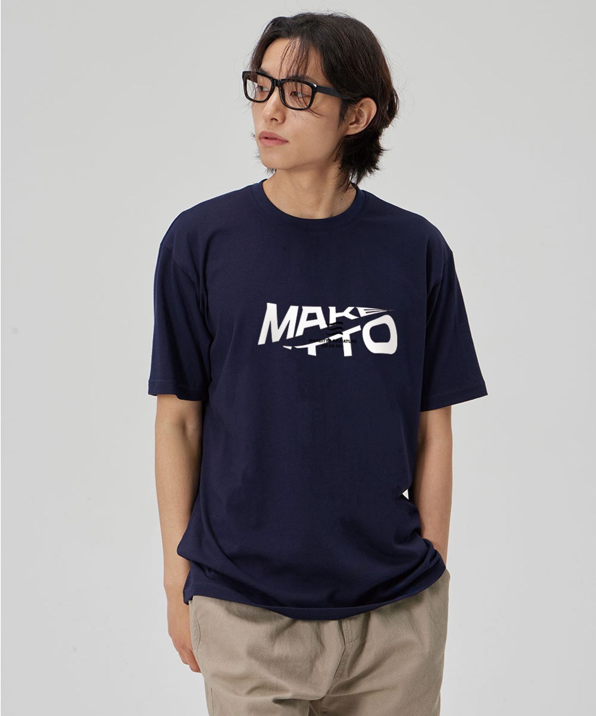 메이킷투(MAKEITTO) [ACTIVE LETTERING]CREW NECK TEE_NAVY