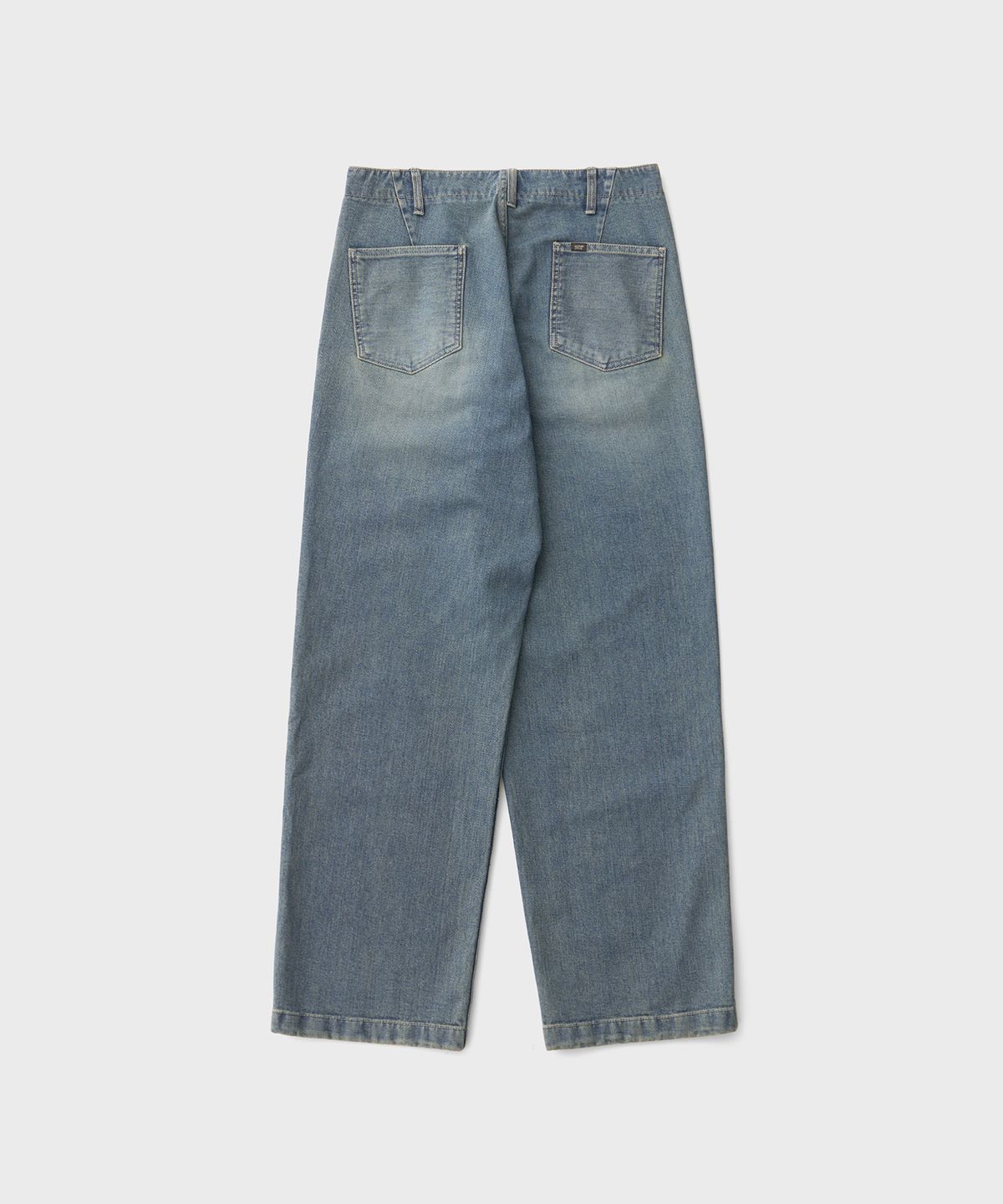 어나더 오피스(ANOTHER OFFICE) Maverick One-Tuck Denim Pants (Faded Blue)
