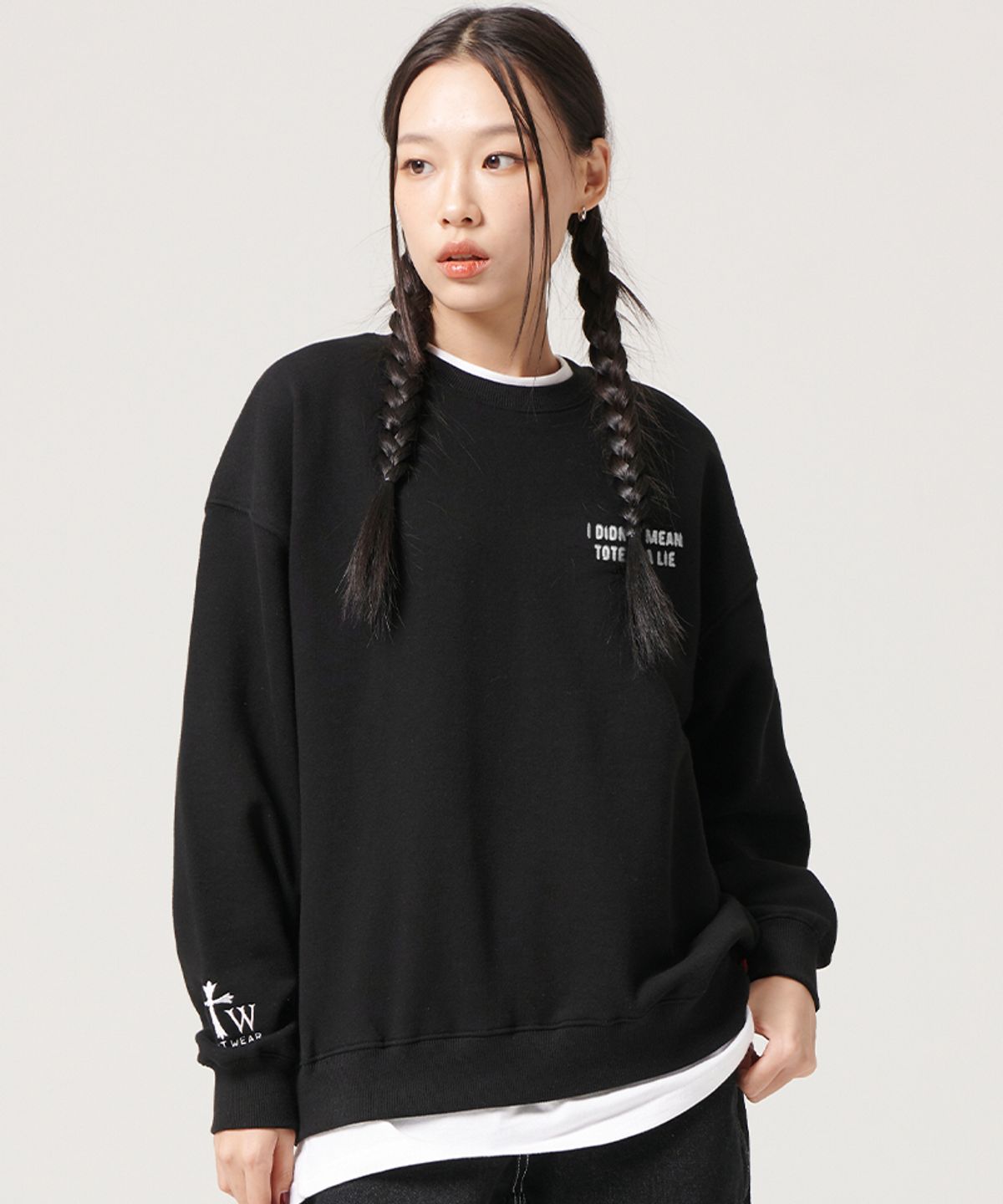 아티스트웨어(ARTISTWEAR) [ATW] 페이크스레드 로고 맨투맨