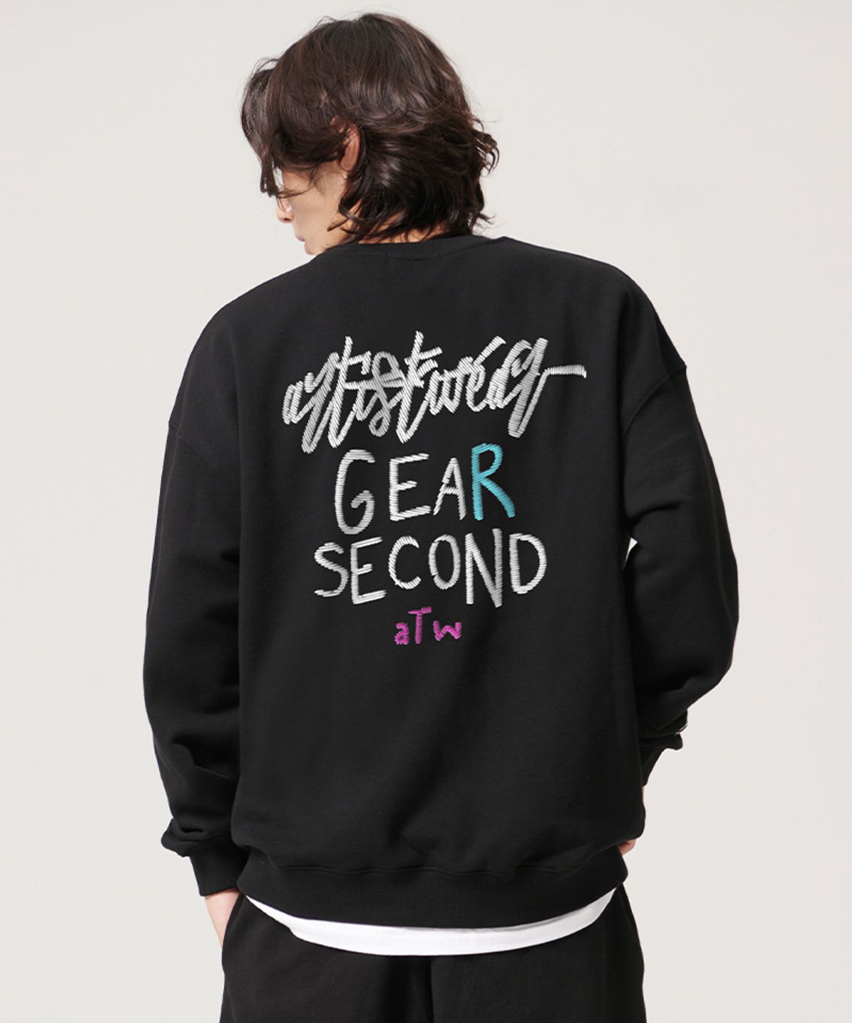아티스트웨어(ARTISTWEAR) [ATW] 기어세컨드 맨투맨