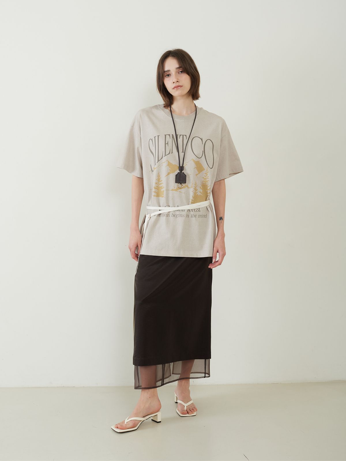 프롬웨얼(FROMWHERE) Vintage Pigment T-Shirt Beige