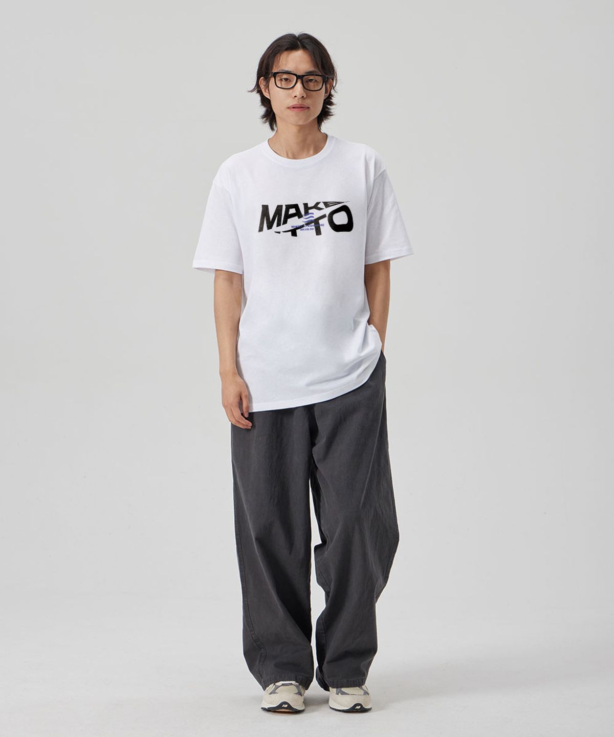 메이킷투(MAKEITTO) [ACTIVE LETTERING]CREW NECK TEE_WHITE