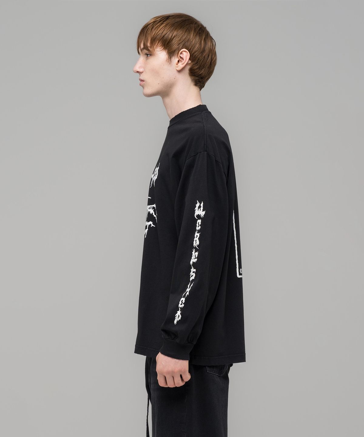 032씨(032C) (U) 아머 롱 슬리브 페이디드 블랙 ARMOUR LONGSLEEVE FADED BLACK