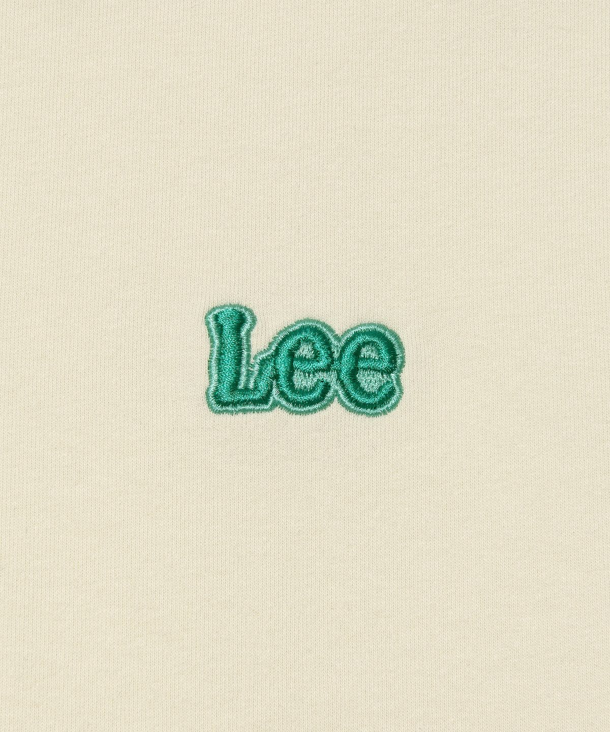 리(LEE) 스몰 트위치 로고 하프 집업 카라 티셔츠 샌드 베이지