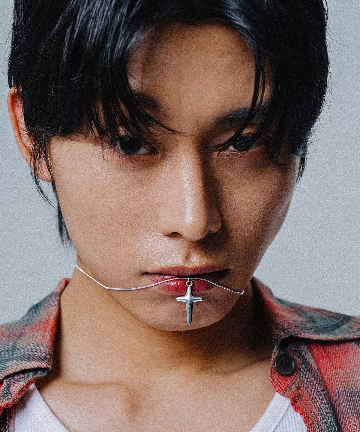스칼렛또블랙(SCALETTOBLACK) FFM003 Round Cross Necklace