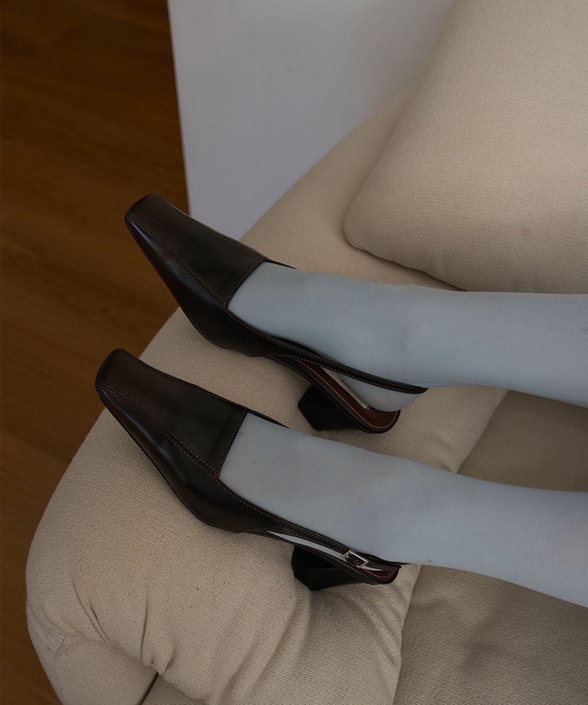 바이아덜스(BYOTHERS) Bainin two tone slingback