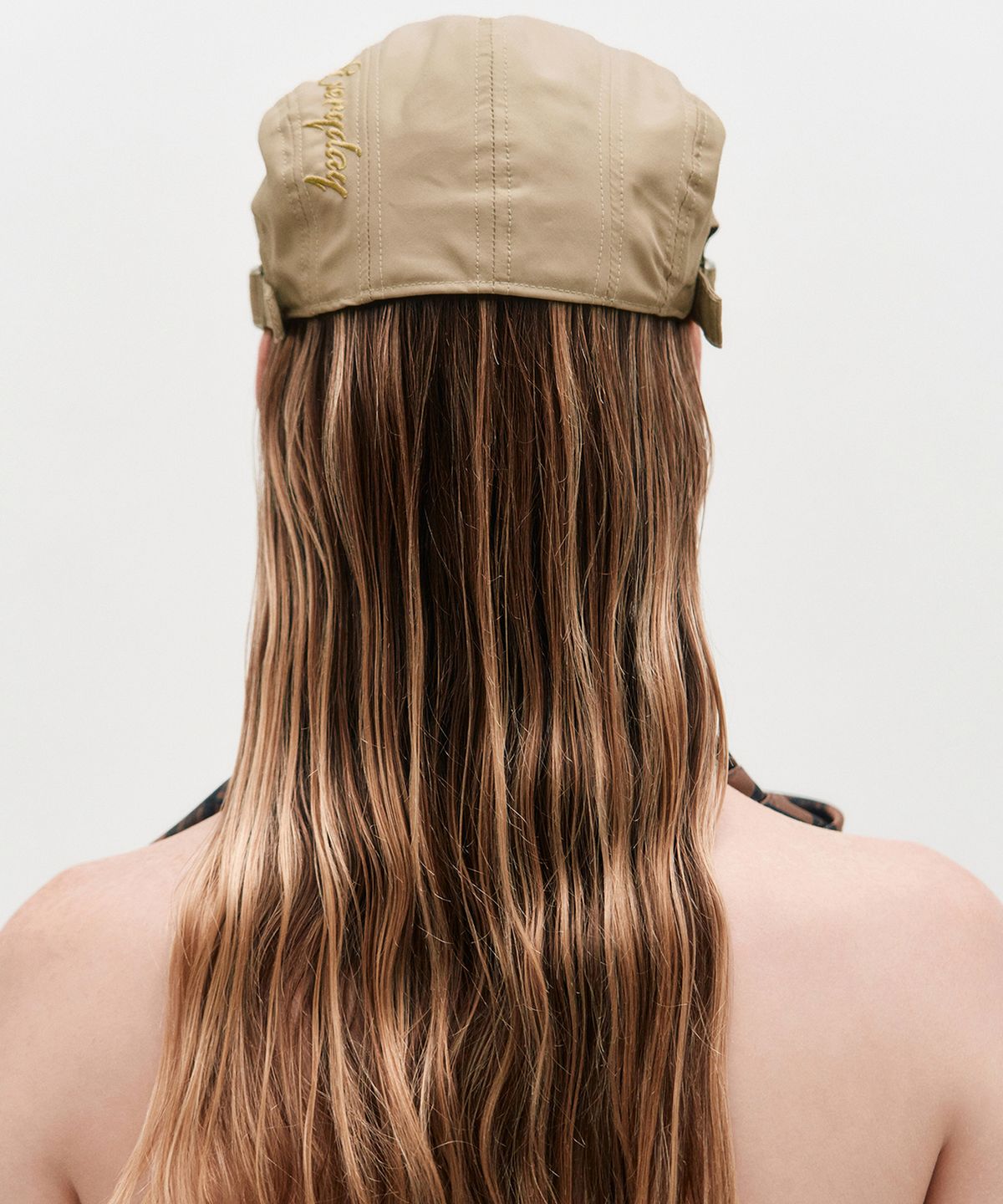 킴지수(KIMZISU) Embroidered Hunting Cap _ BEIGE
