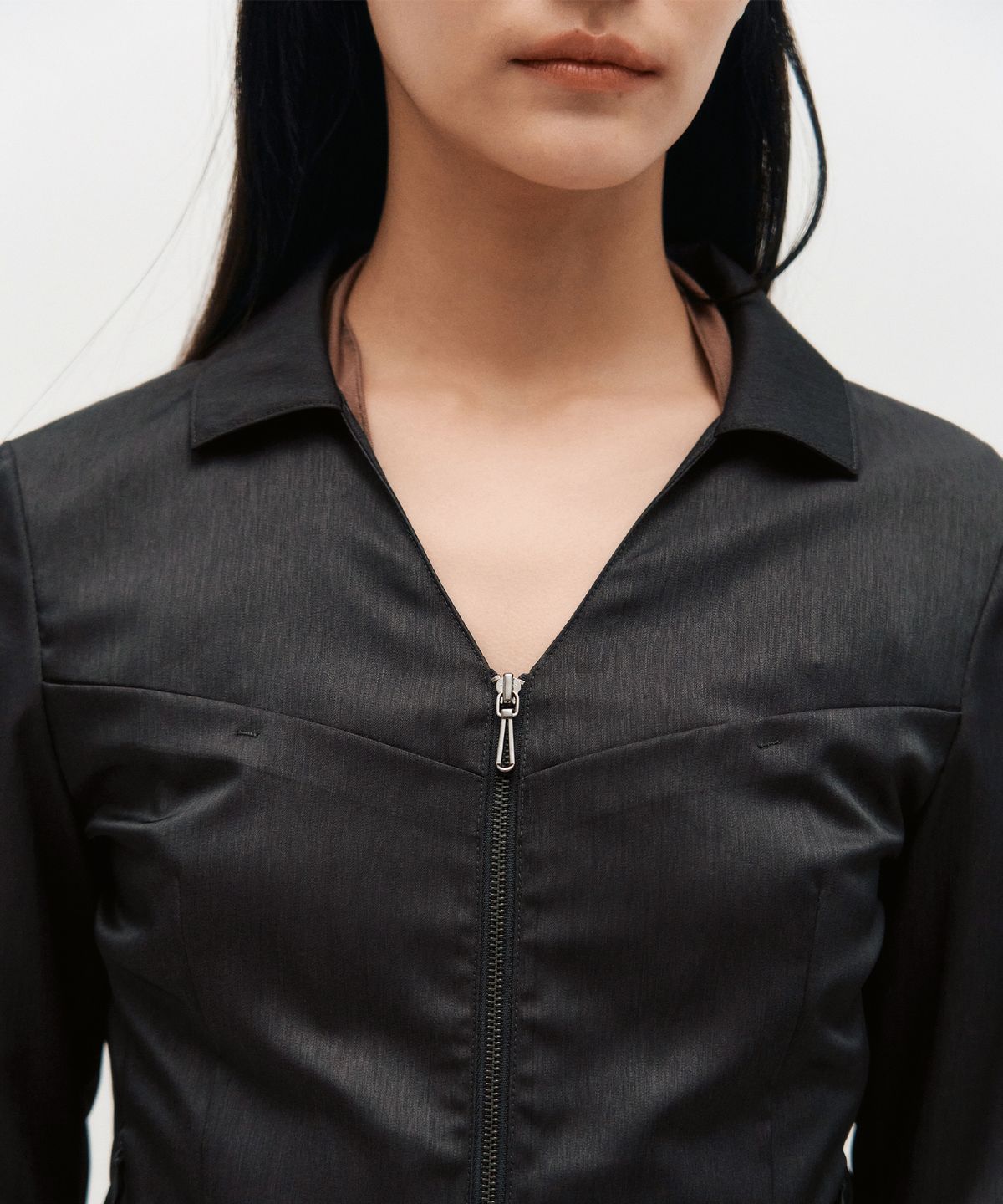 킴지수(KIMZISU) V-Neck Sleek Zip-Up _ DARK GREY