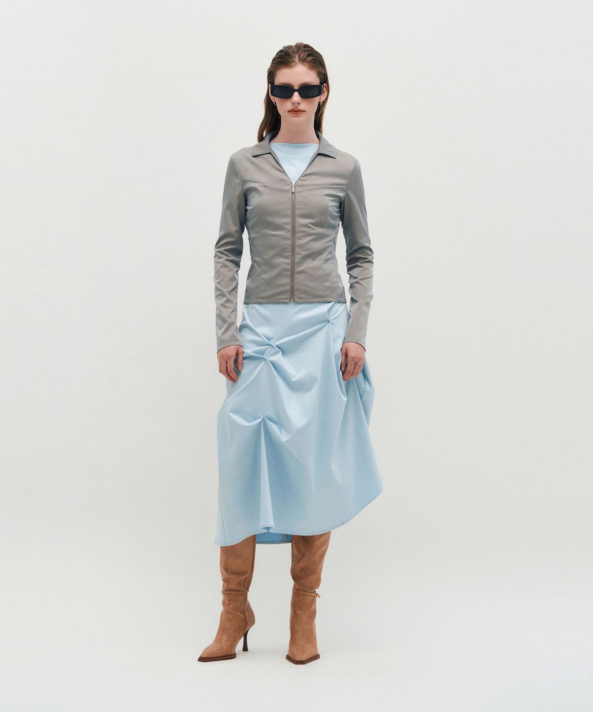 킴지수(KIMZISU) V-Neck Sleek Zip-Up _ GREY