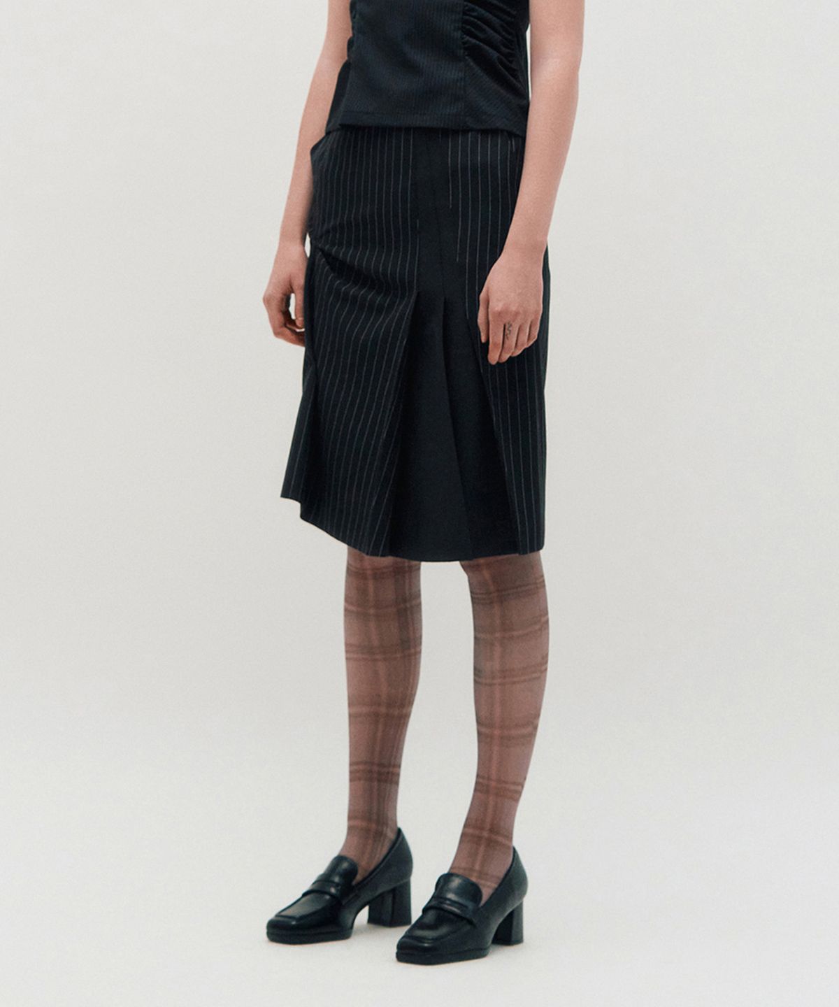 킴지수(KIMZISU) DOZI - Pinched Stripe Skirt _ BLACK