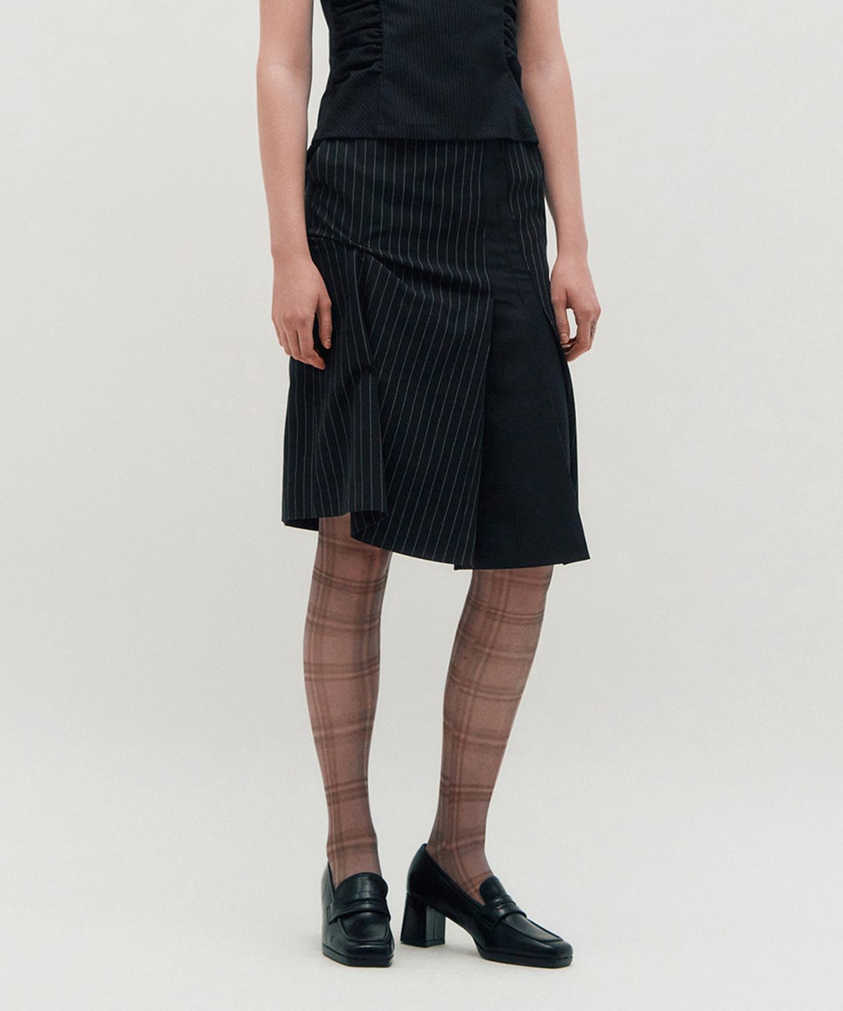 킴지수(KIMZISU) DOZI - Pinched Stripe Skirt _ BLACK