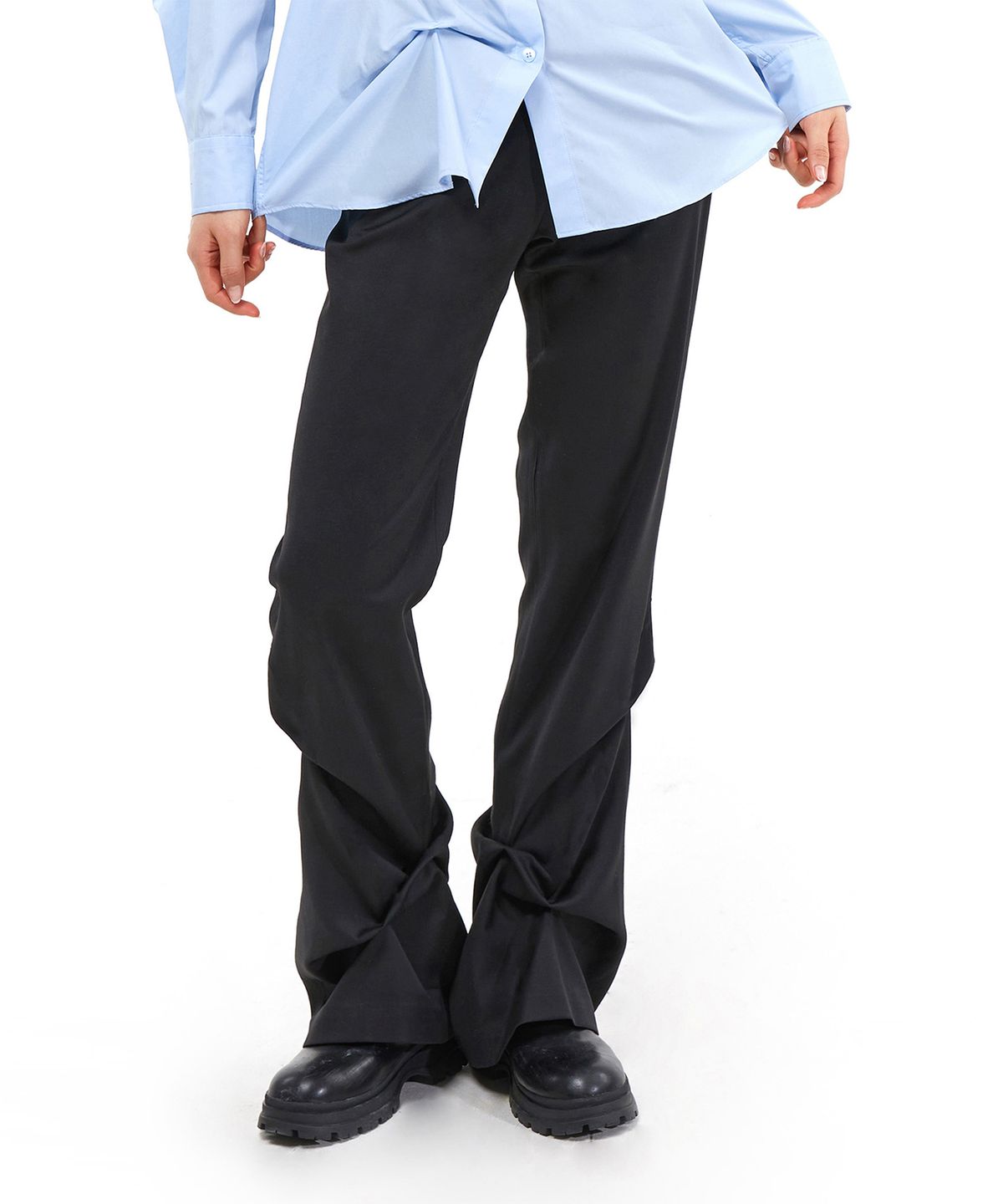 킴지수(KIMZISU) DOZI - Slim Trousers _ BLACK
