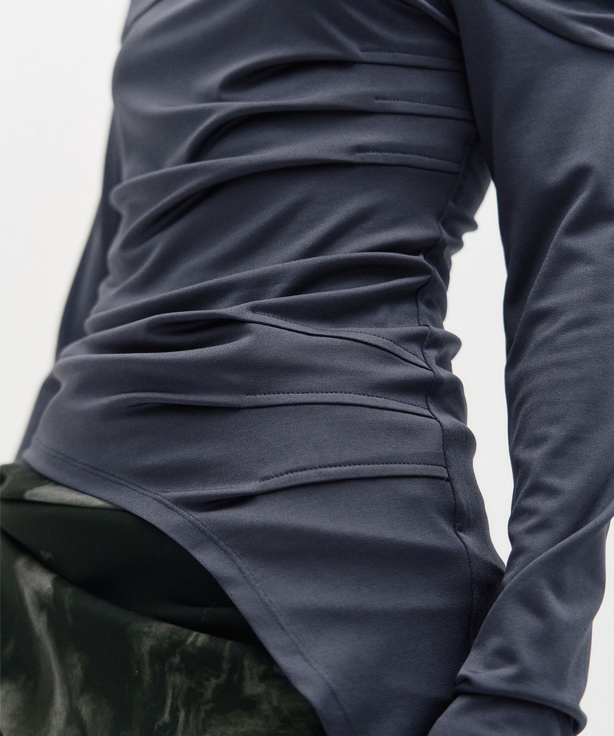 킴지수(KIMZISU) One Shoulder Draped Jersey Top _ CHARCOAL