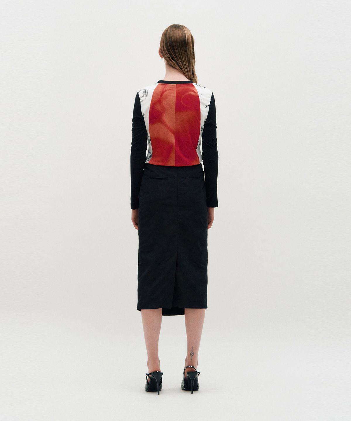 킴지수(KIMZISU) Blocked Graphic LS T-shirt _ RED
