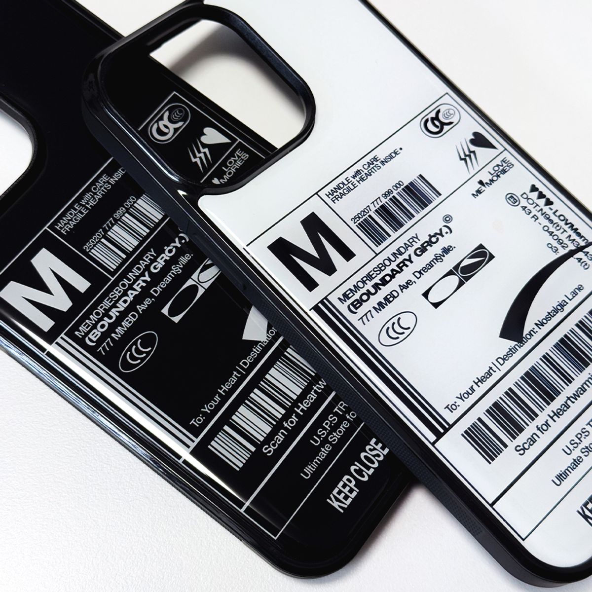 메모리즈바운더리(MEMORIESBOUNDARY) Fresh Love Delivery Label Phone Case (Epoxy-WH)