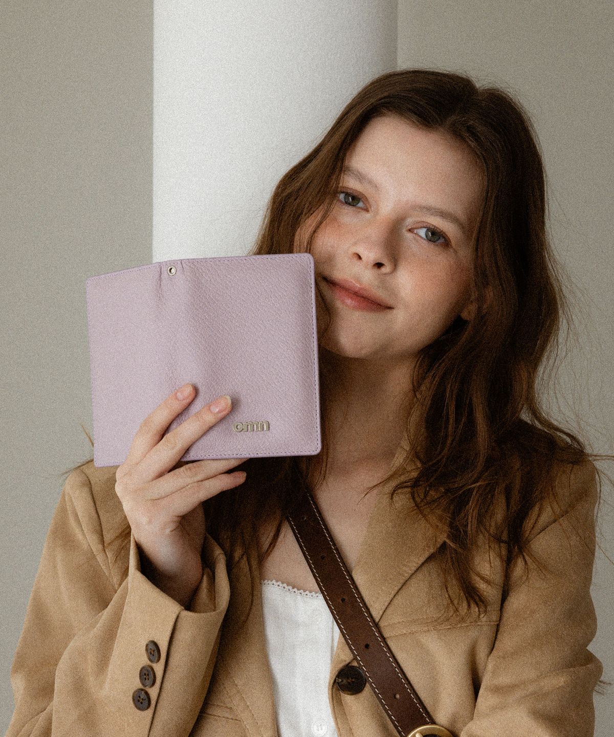옴니포턴트(OMNIPOTENT) [Anti-Skimming]Memory passport wallet _Lavender